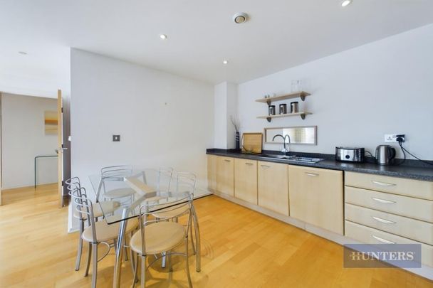 Sirocco 33 Channel Way, Southampton - Photo 1