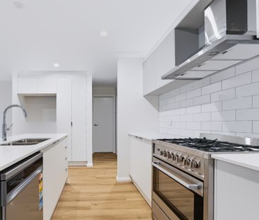 Brand-New Living, Just Steps from Thurgoona Plaza - Photo 5