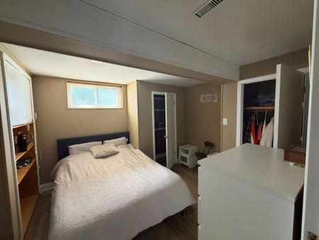 For Lease - 10 Iber Court, Aurora, Ontario - Photo 4
