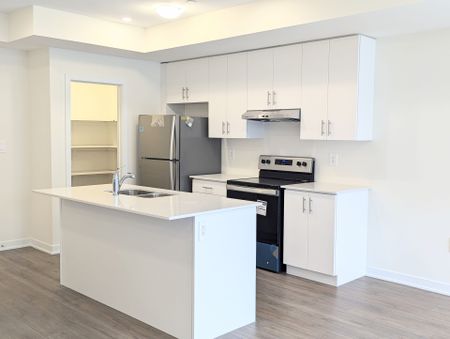 For Lease - 755 Omega Drive Unit# 312, Pickering, Ontario - Photo 4