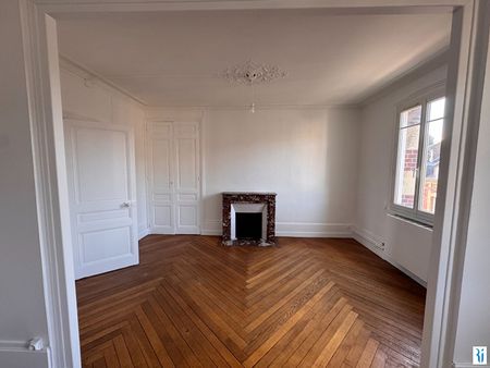 Location Appartement 3 pièces 79m² ROUEN 76000 - Photo 4