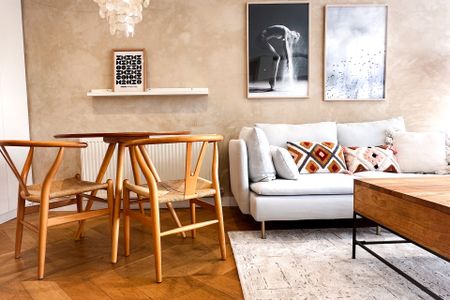 Thinking of selling? Contact our agent - Photo 2