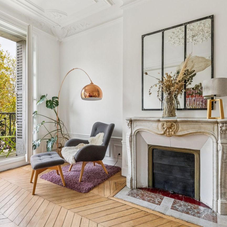 Location Appartement Paris 9 3 Pièces 62.17 m² - Photo 1