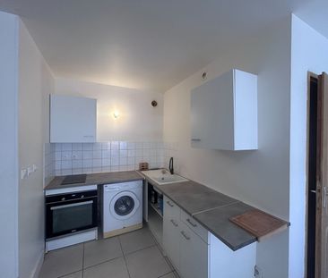 Location Appartement 1 pièce 22m² - Photo 3