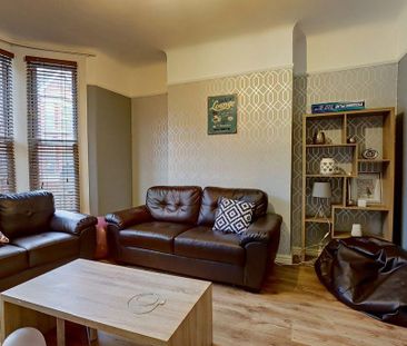 4 bedroom house to rent - Photo 3