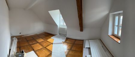 Grand appartement de 2.5 pièces dans les combles - Photo 2