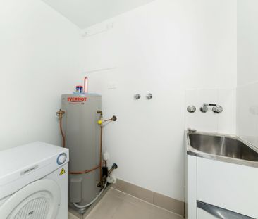 Convenient Living with Space and Comfort - Photo 1