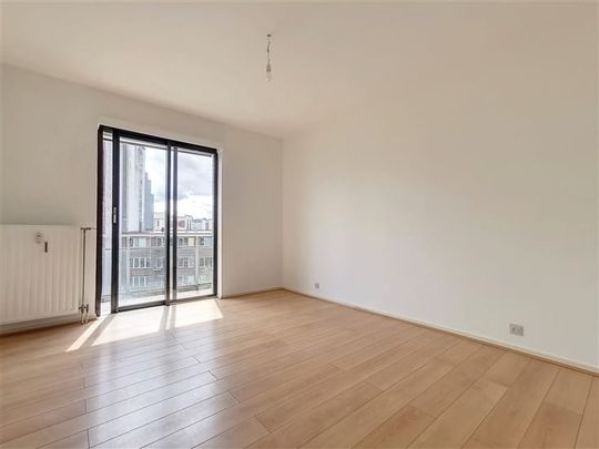 Appartement te huur - Photo 1