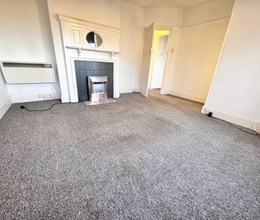 Kimberley Road, Bournemouth - Photo 3