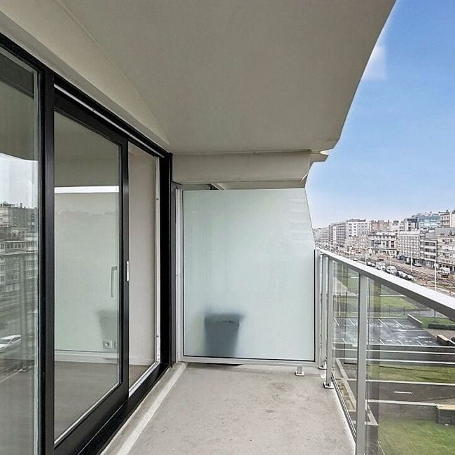 Appartement te huur in Oostende voor € 795 met 1 slaapkamer - Foto 1