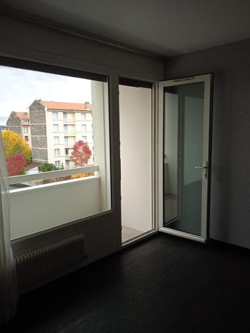 Location Appartement 2 pièces 46m² CLERMONT FERRAND 63000 - Photo 2