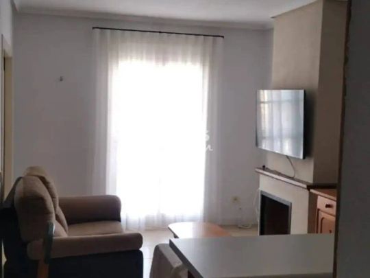 Piso en alquiler en Calle del Faro - Photo 1