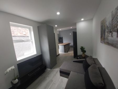 Room in a Shared House, Liverpool, L4 - Photo 2