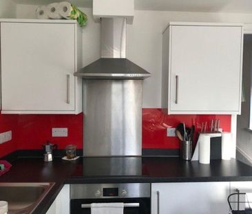 1 bedroom flat to rent - Photo 4