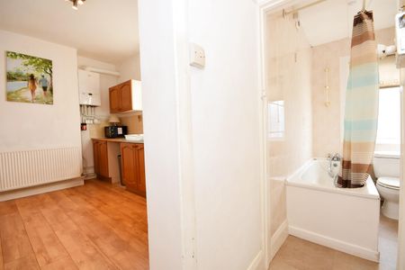 1 bedroom apartment to rent London Road, Bishop's Stortford, CM23 - Photo 3