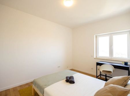 Rua Sarmento de Beires, Lisbon, Lisbon 1900-271 - Photo 5