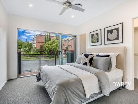 66 MONTPELIER ST - Photo 5