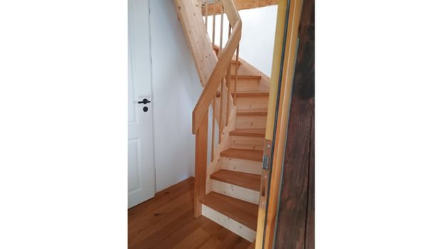 1 Zimmer-Wohnung in Mattstetten (BE), möbliert, auf Zeit - Photo 1