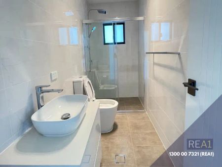 17 Blarneystone Avenue, Rouse Hill NSW 2155 - Photo 5
