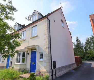 4 bedroom semi-detached house to rent - Photo 4