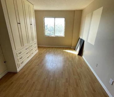 2 CH - 1 SDB - Côte Saint-Luc - $1,645 /mo - Photo 3