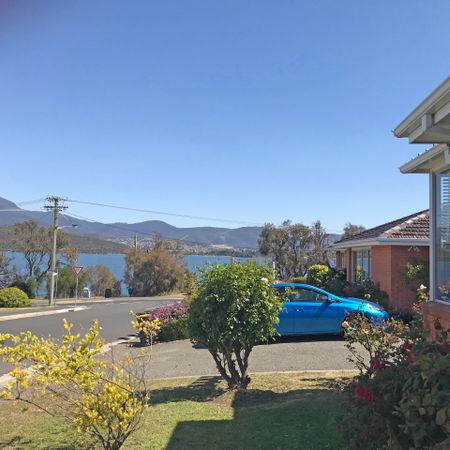 Two Bedroom Villa in a Peaceful Complex - Photo 4