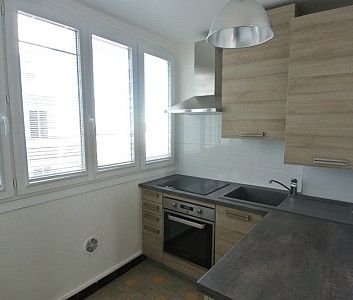 LYON 4 - T3 - Photo 4