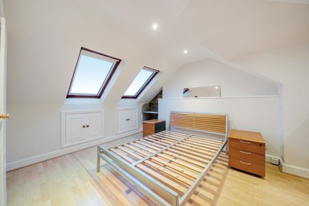 Kingscourt Road, Streatham Hill, London, SW16 - Photo 4