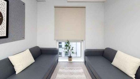 Diamond En Suite - Photo 2