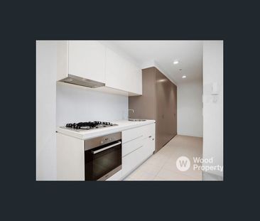 Modern Convenience - Photo 6