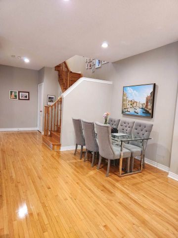 For Lease - 971 Ledbury Crescent, Mississauga, Ontario - Photo 4