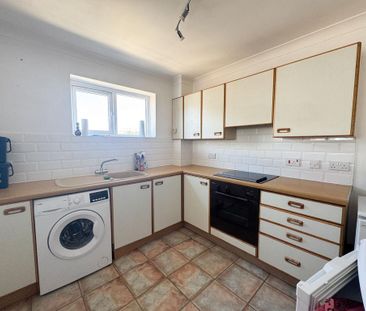1 bedroom flat to rent - Photo 6