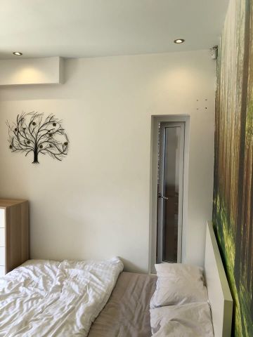 2 Bed Flat, Kingswood Road, IG3 - Photo 4