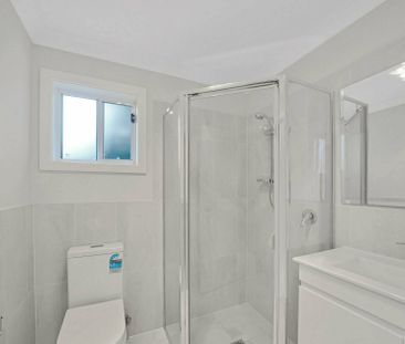 2-Bedroom Granny Flat with Lawn Care Included! - Photo 4