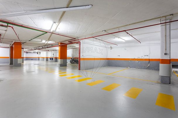 Apartamento T4 em Lisboa - Photo 1