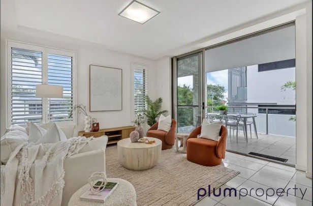 8/70 Durham Street, St Lucia QLD 4067 - Photo 1