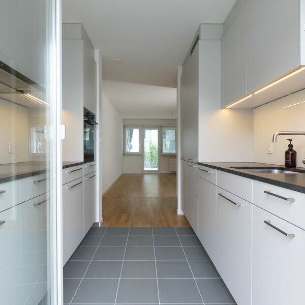 "3-Zimmerwohnung in Oberwil" - Photo 1