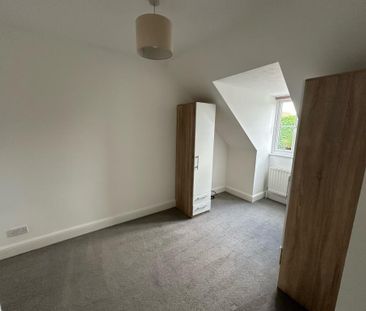 3 bedroom semi-detached house to rent - Photo 6