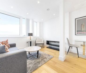 Studio to rent - Photo 1