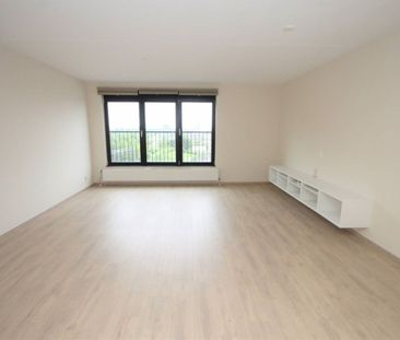 Appartement te huur: Simon Carmiggelthof 95 2492 JR Den Haag - Photo 1