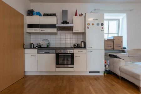 Altstadtappartement mit herrlichem Innblick in Toplage und Tageslichtbad – nur 5 Gehminuten zur UNI - Foto 5