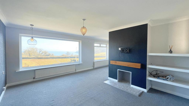 3 bedroom detached bungalow to rent - Photo 1