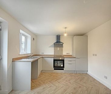2 bedroom terraced house to rent - Photo 6