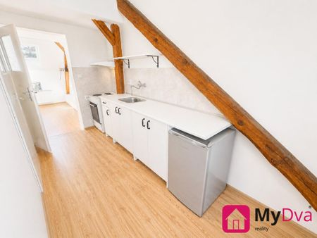 Pronájem bytu 2+kk 40 m2 - Fotografie 3