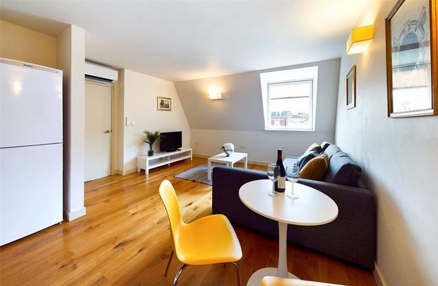 1 bedroom flat to rent - Photo 1