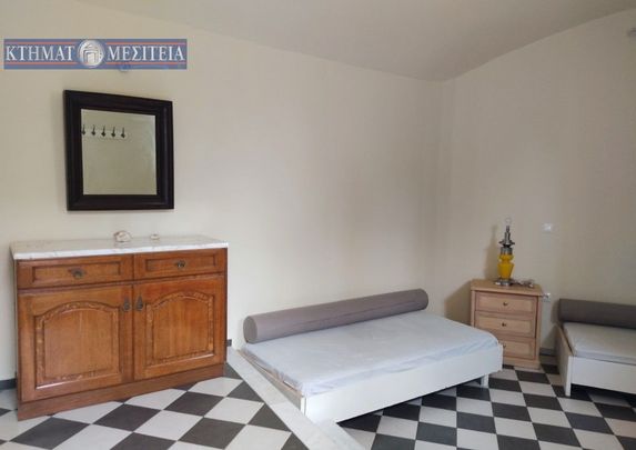 Studio/Γκαρσονιέρα για ενοικίαση Ερμούπολη (Σύρος) - Photo 1