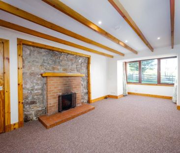 3 bedroom detached house to rent - Photo 2