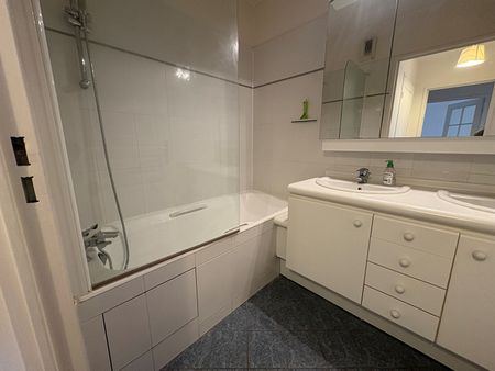 APPT 2 PIECES – 51.50 m2 – QUARTIER MAIRIE - Photo 5