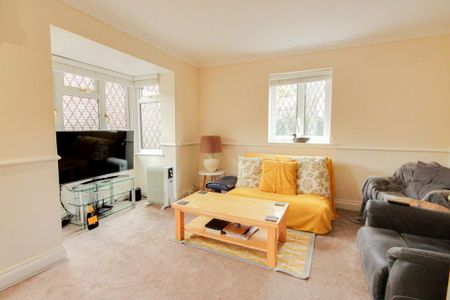 1 bedroom end of terrace house to rent - Photo 2