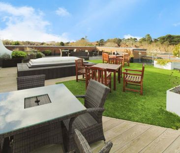 1 bedroom retirement property to rent - Photo 6